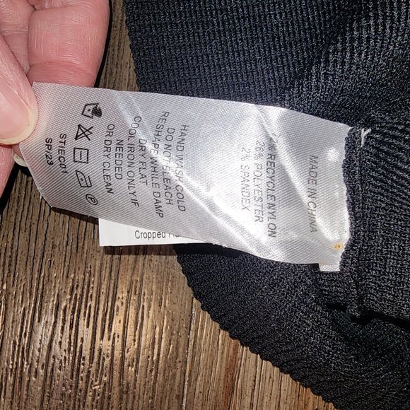 Quince Cropped Halter Ribbed Knit Tank NWT Black Small - Picture 5 of 6